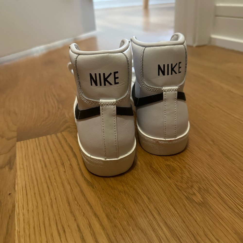 Nike blazer mid 77 shoe - Picture 7 of 8
